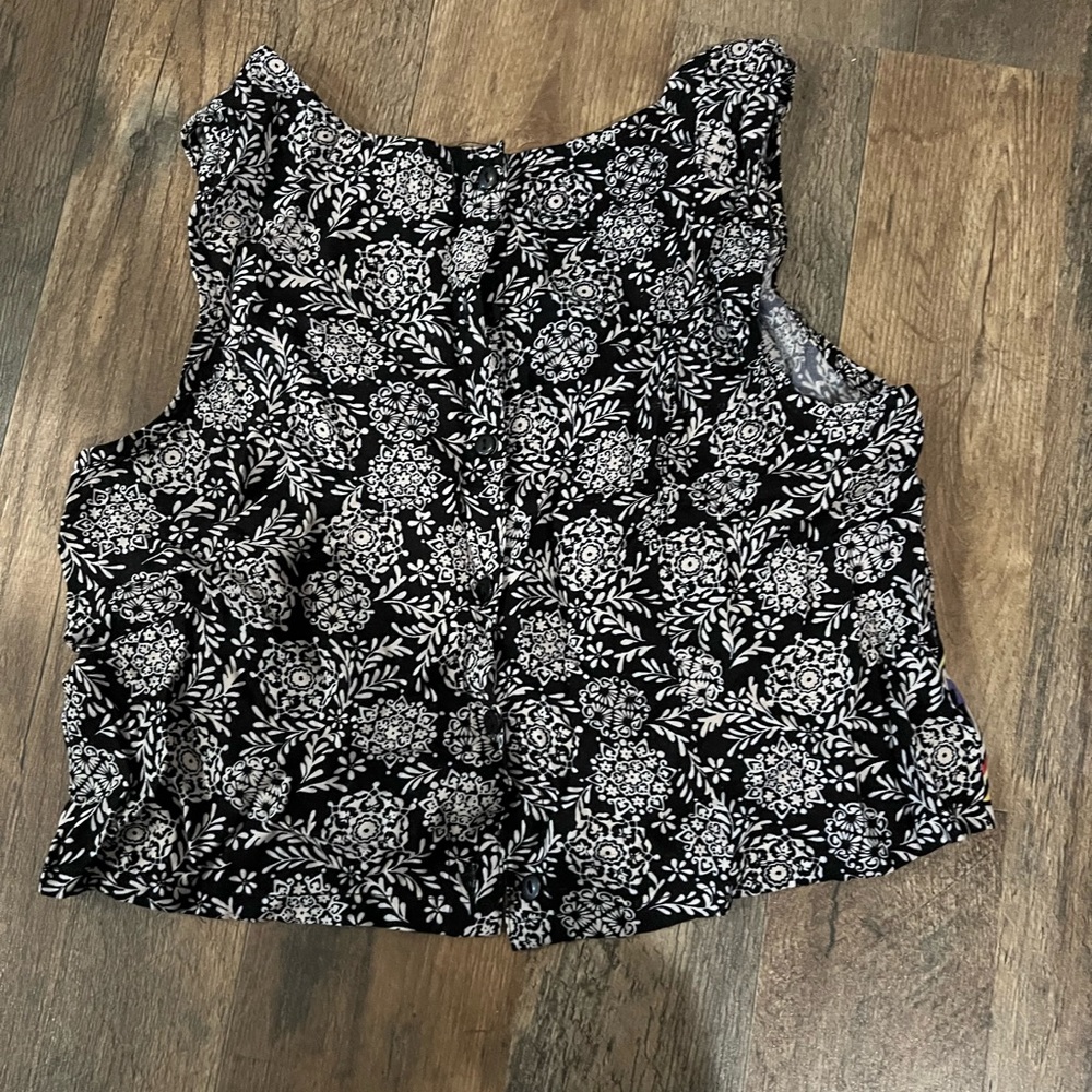 Crop top - Picture 2 of 2